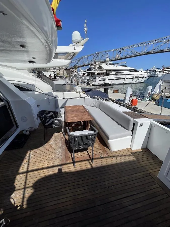 Hotel Yacht Sotavento Sant Adria de Besos 0*,  Spanien